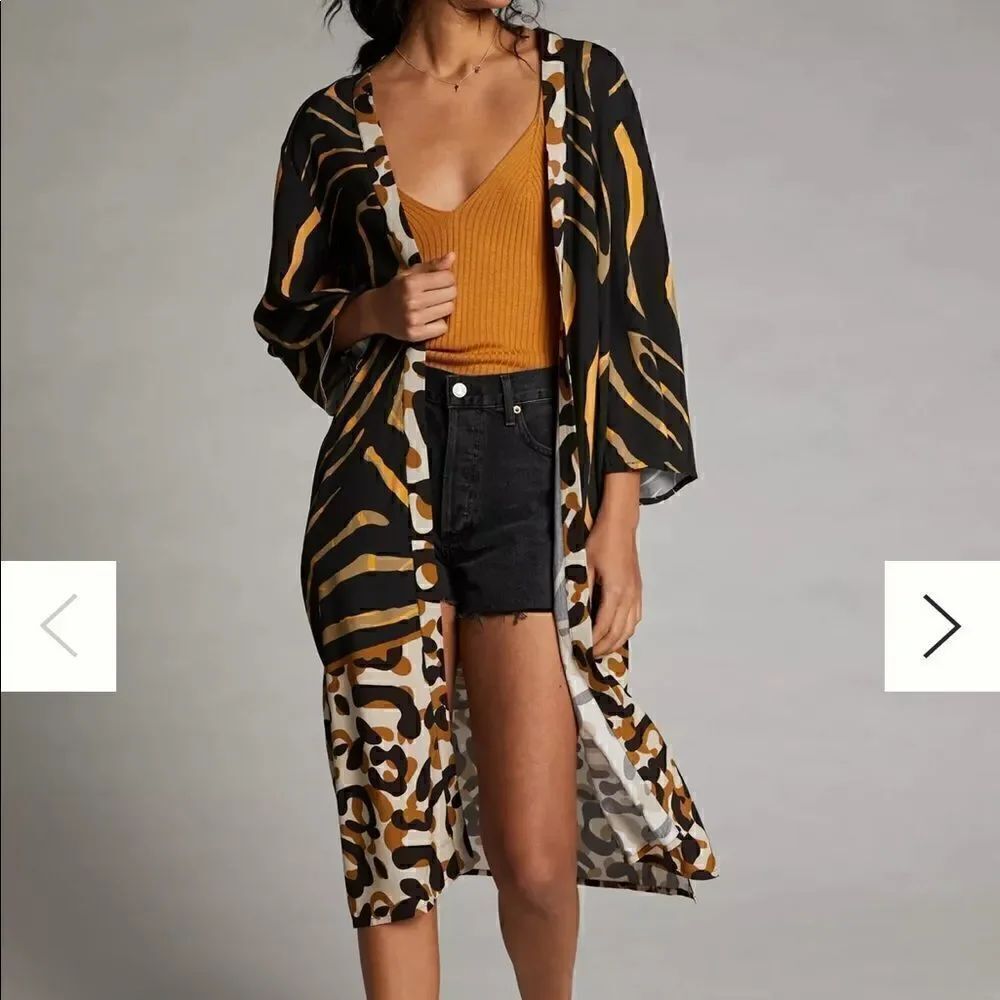 Blank NYC Jirvona animal print kimono NWOT
